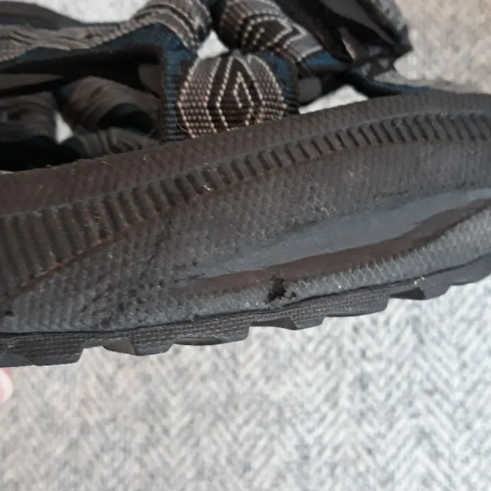 TEVA Torin Men's Hiking Sandals. Size 11.